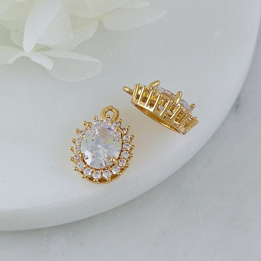 Подвеска овальная 15.7х11 мм с кристаллами, позолота 14К, прозрачный (10212-ПРОЗ) купить с доставкой по России | Интернет-магазин Viva Beads