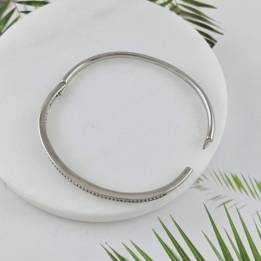 Браслет жесткий 63х55х3.8 мм, родиевое покрытие (10032-Р) купить с доставкой по России | Интернет-магазин Viva Beads