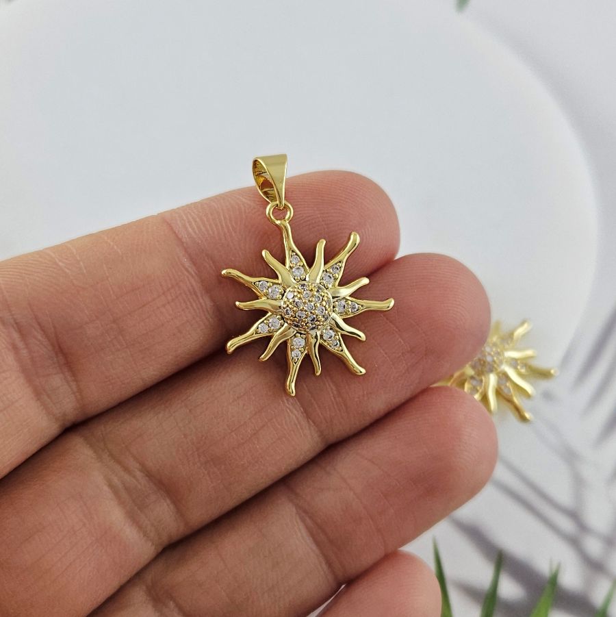 Подвеска Солнце 20х18 мм с фианитами, позолота 14К (4713-18-З) купить с доставкой по России | Интернет-магазин Viva Beads