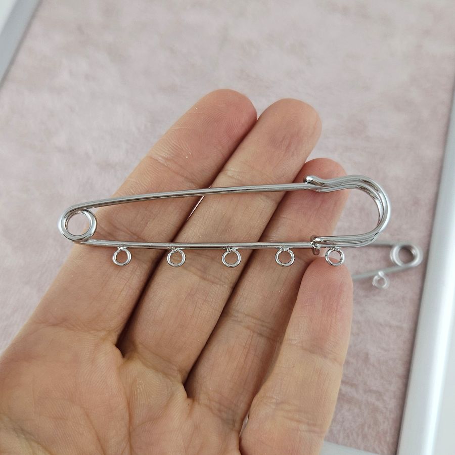 Булавка основа для броши 70 мм, 5 петель, родиевое покрытие (9600-Р/70) купить с доставкой по России | Интернет-магазин Viva Beads