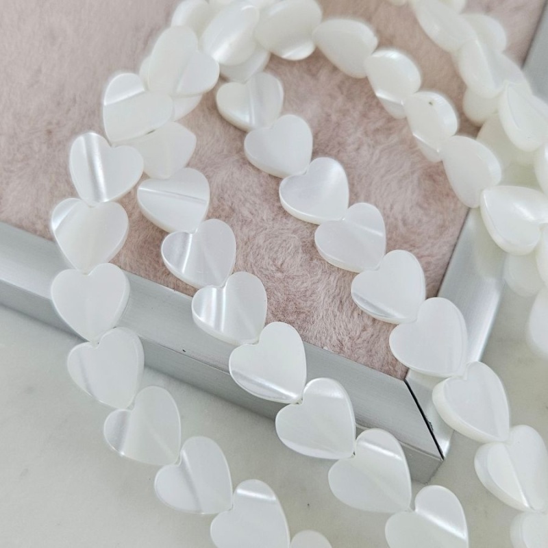 1 шт. Перламутр натуральный ок. 10 мм бусина Сердце, белый (6118) для бижутерии купить с доставкой по России | Интернет‑магазин Viva Beads
