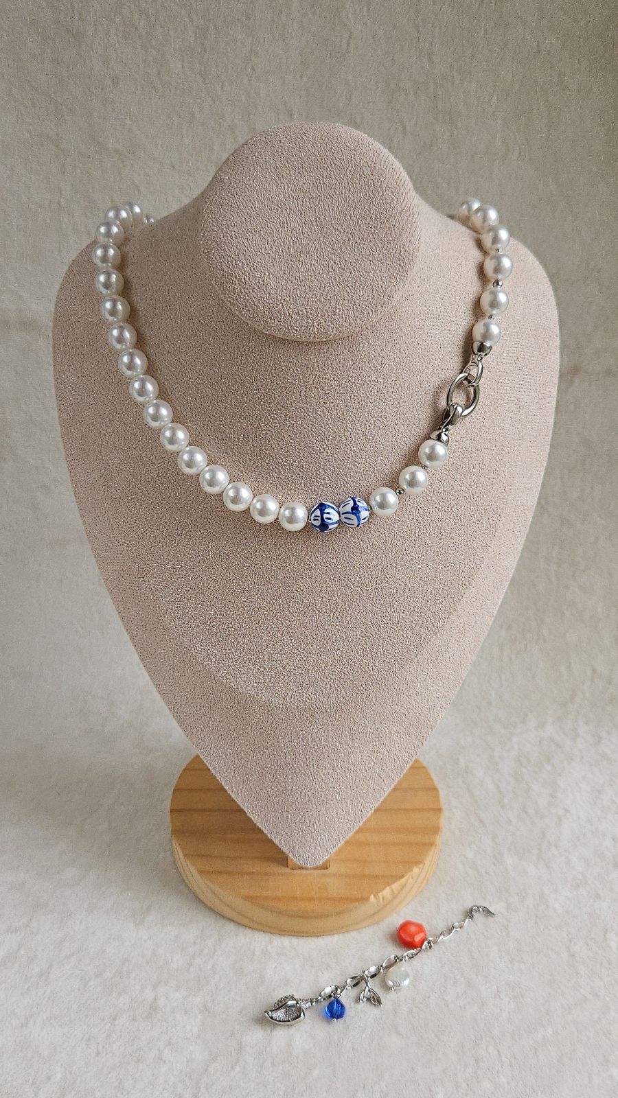 Колье-галстук из Майорки, коралла и керамики в морском стиле, набор материалов (НАБОР-88)