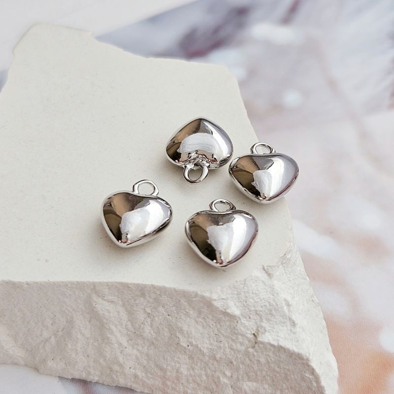 Подвеска Сердце 10x8x4.6 мм с родиевым покрытием (8449-8-Р) купить с доставкой по России | Интернет-магазин Viva Beads