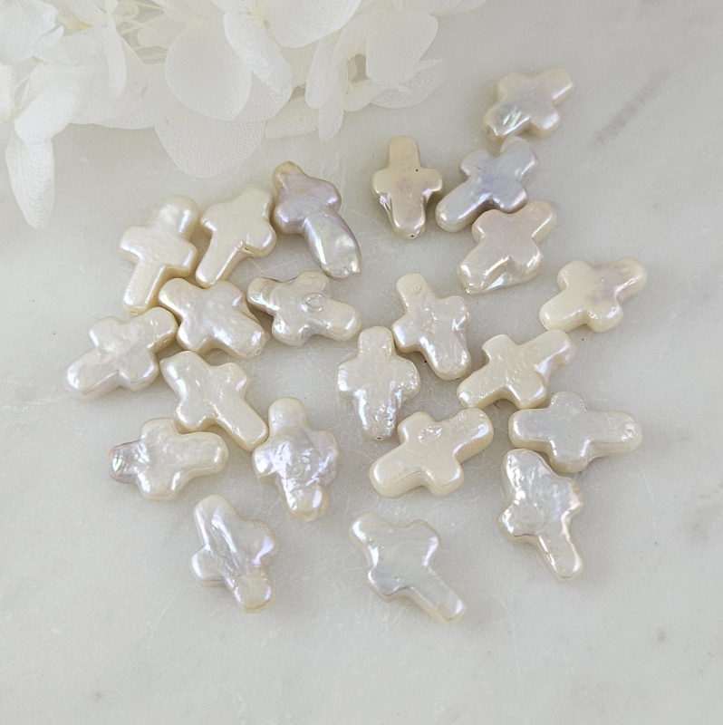 1 шт. Жемчуг речной барокко 7-9х12-14 мм форма креста белый А+ (4337-мини) купить с доставкой по России | Интернет-магазин Viva Beads