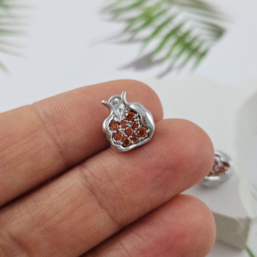 Подвеска Гранат 10.5x9.8x6.5 мм с фианитами, родиевое покрытие (5614-Р)