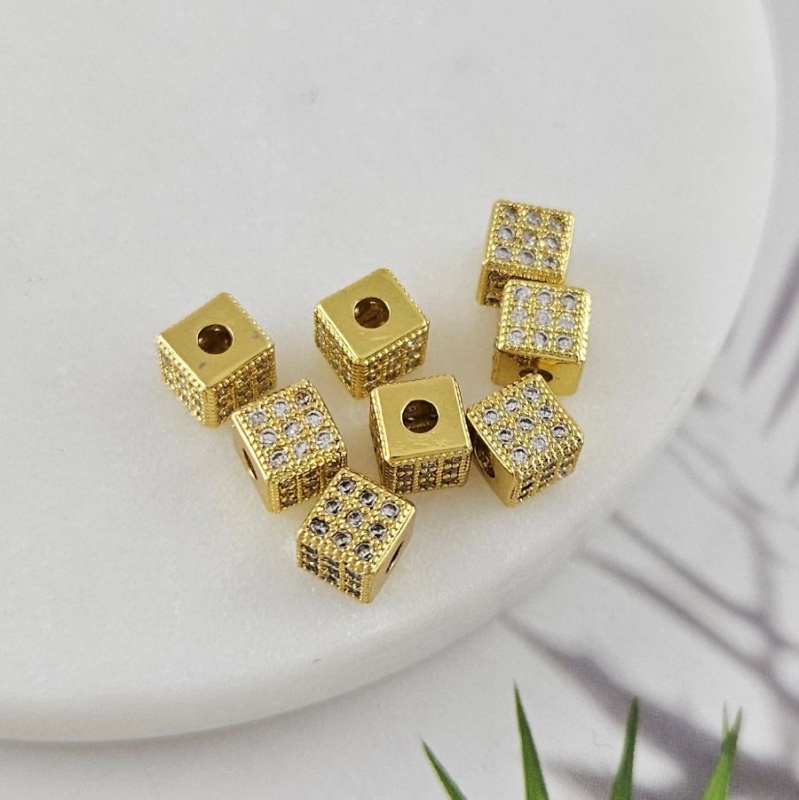 Бусина разделитель куб с фианитами 6 мм позолота 14К (6359-З) купить с доставкой по России | Интернет-магазин Viva Beads