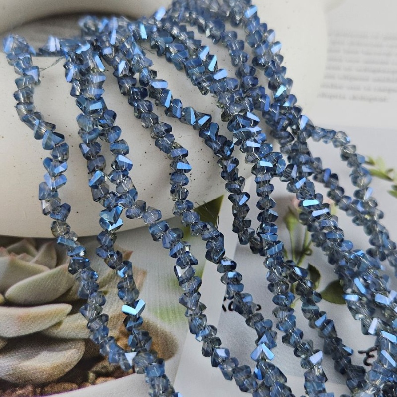 Нить 36 см Бусина хрустальная крошка ок. 3.5x4x3.5 мм серо-голубой с гальваническим покр. (7338-4-СГОЛ) купить в Воронеже | Заказать в интернет-магазине Viva Beads
 Нить 36 см Бусина хрустальная крошка ок. 3.5x4x3.5 мм серо-голубой с гальваническим покр. (7338-4-СГОЛ) купить в Воронеже  | Заказать в интернет-магазине Viva Beads