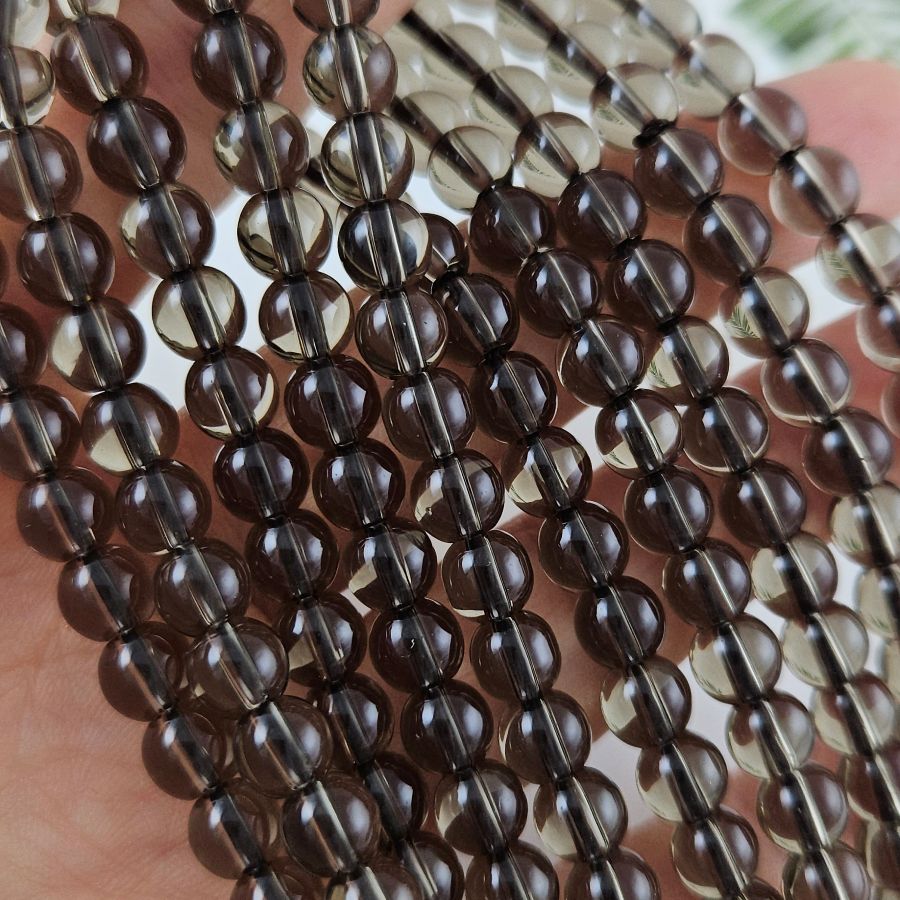 Нить 19 см Кварц дымчатый 6 мм гладкие круглые бусины (4480-6) купить в Воронеже | Заказать в интернет-магазине Viva Beads
