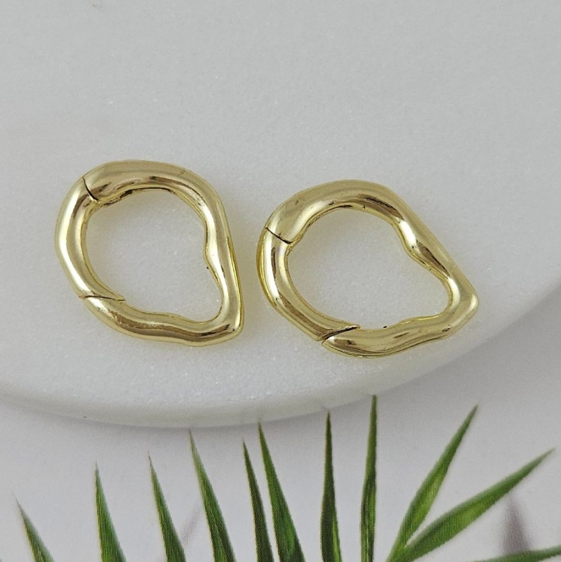 Замок карабин 18.6*14.1 мм позолота 14К (9828-З) купить в Воронеже | Заказать в интернет-магазине Viva Beads
