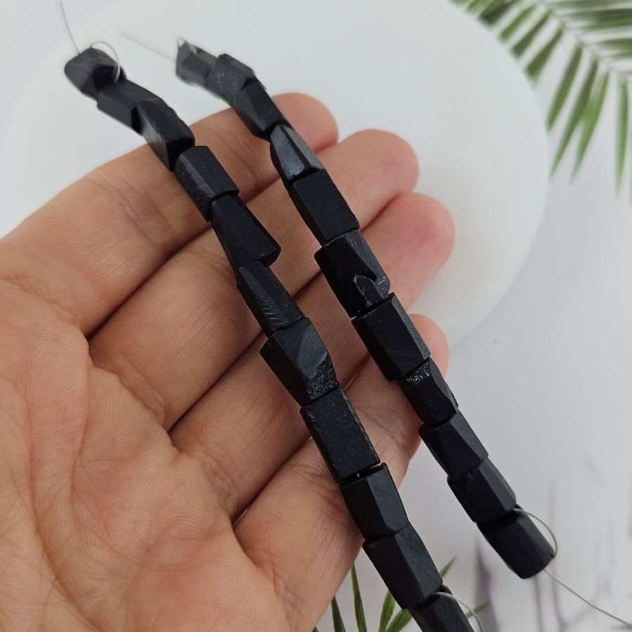 УЦЕНКА 10 шт. Шунгит натуральный матовый кусочки 11-13x7-8 (8483) купить в Воронеже | Заказать в интернет-магазине Viva Beads
