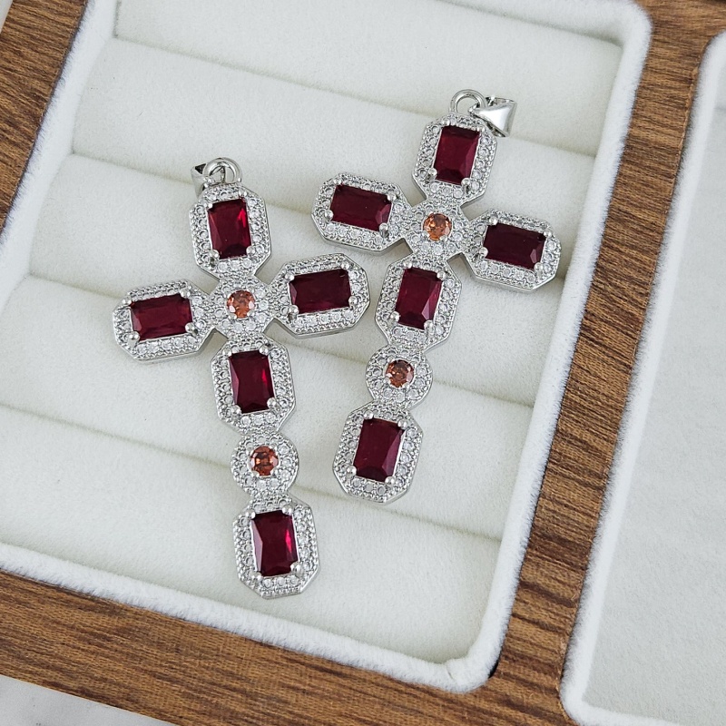Подвеска Крест с фианитами 45.7х26.2 мм родиевое покрытие, красный (9507-КРАСР) купить с доставкой по России | Интернет-магазин Viva Beads