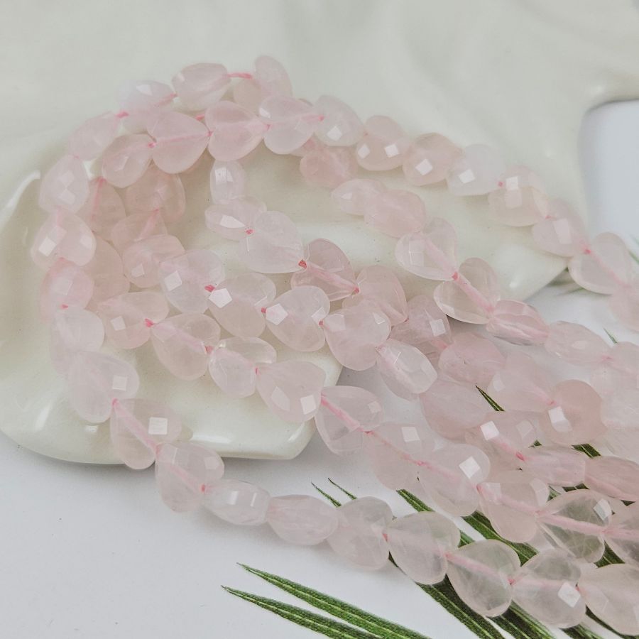 1 шт. Розовый кварц натуральный 8 мм бусина граненое Сердце (8477-8) купить в Воронеже | Заказать в интернет-магазине Viva Beads
