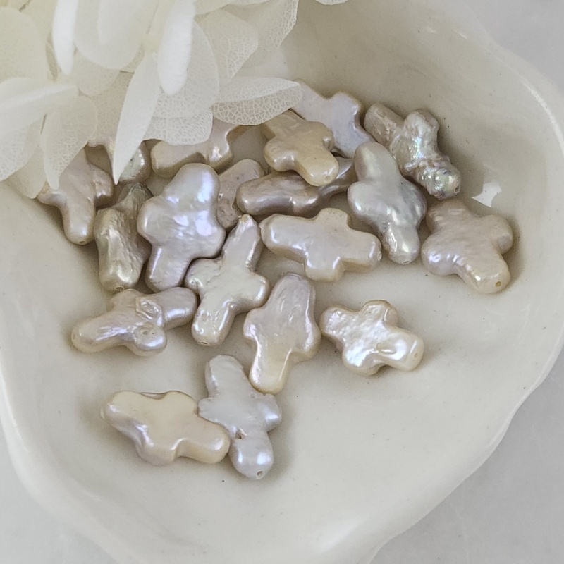 1 шт. Жемчуг речной барокко 9-10х14-15 мм форма креста белый А+ (4337) купить с доставкой по России | Интернет-магазин Viva Beads