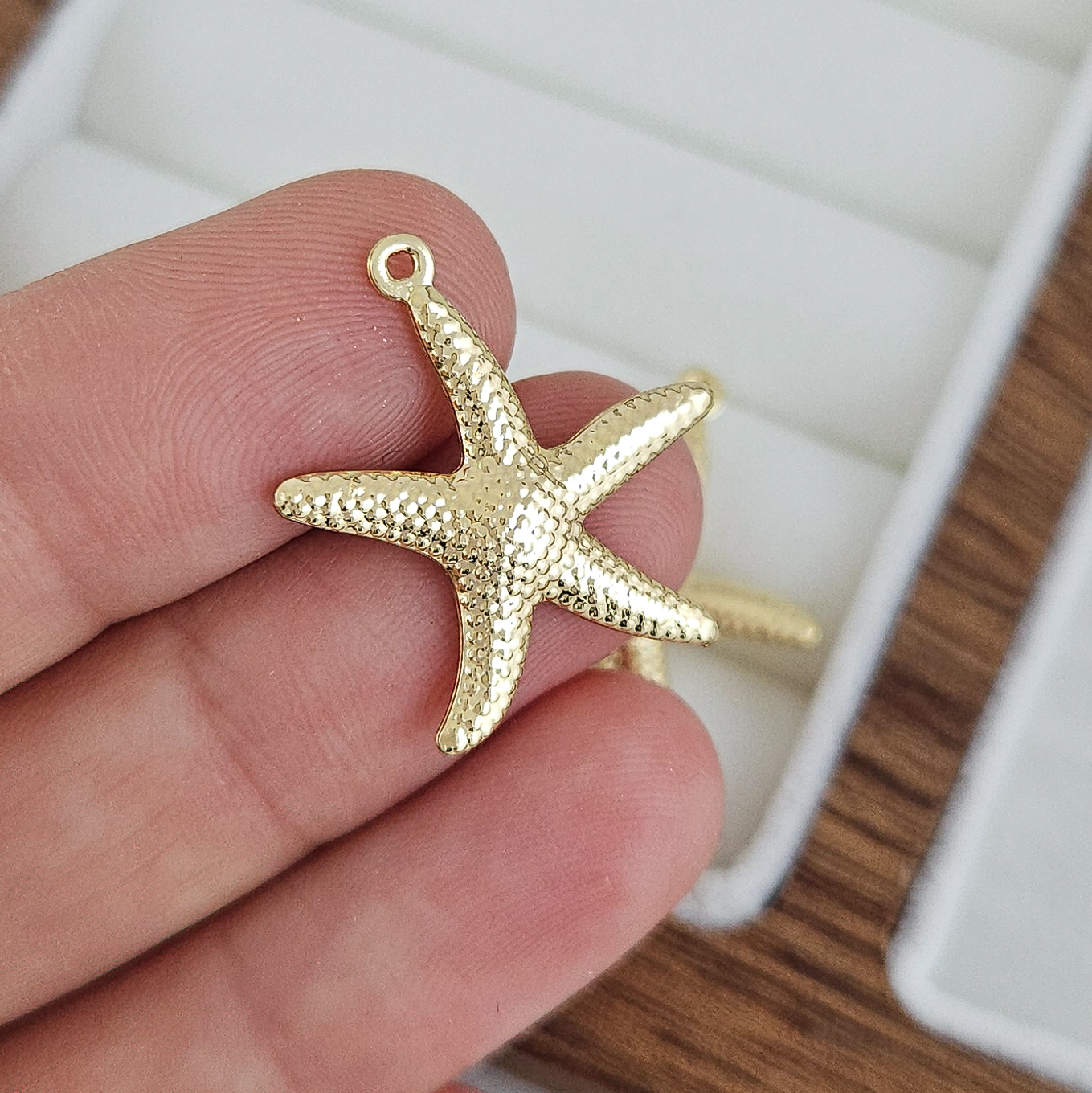 Подвеска Морская звезда 22х20 мм позолота 14К (7877-20-З) купить с доставкой по России | Интернет-магазин Viva Beads