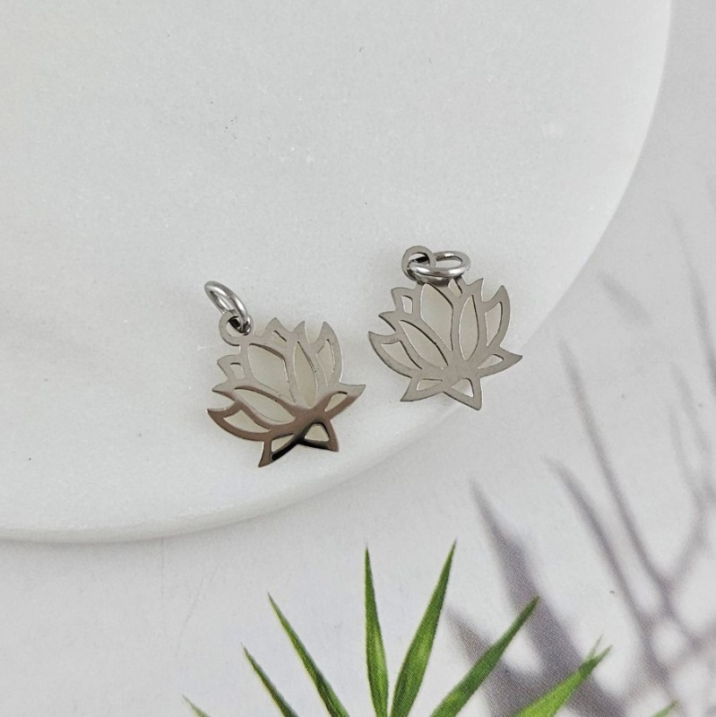 Подвеска Лотос 14х12 мм нержавеющая сталь (7921-С) купить с доставкой по России | Интернет-магазин Viva Beads