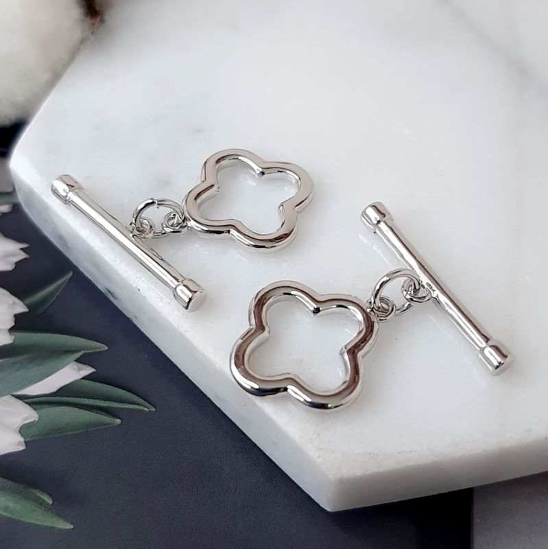 УЦЕНКА Замок тоггл Клевер 16х14 мм, 21х4 мм родиевое покр. (4720-Р-УЦ) купить в Воронеже | Заказать в интернет-магазине Viva Beads
