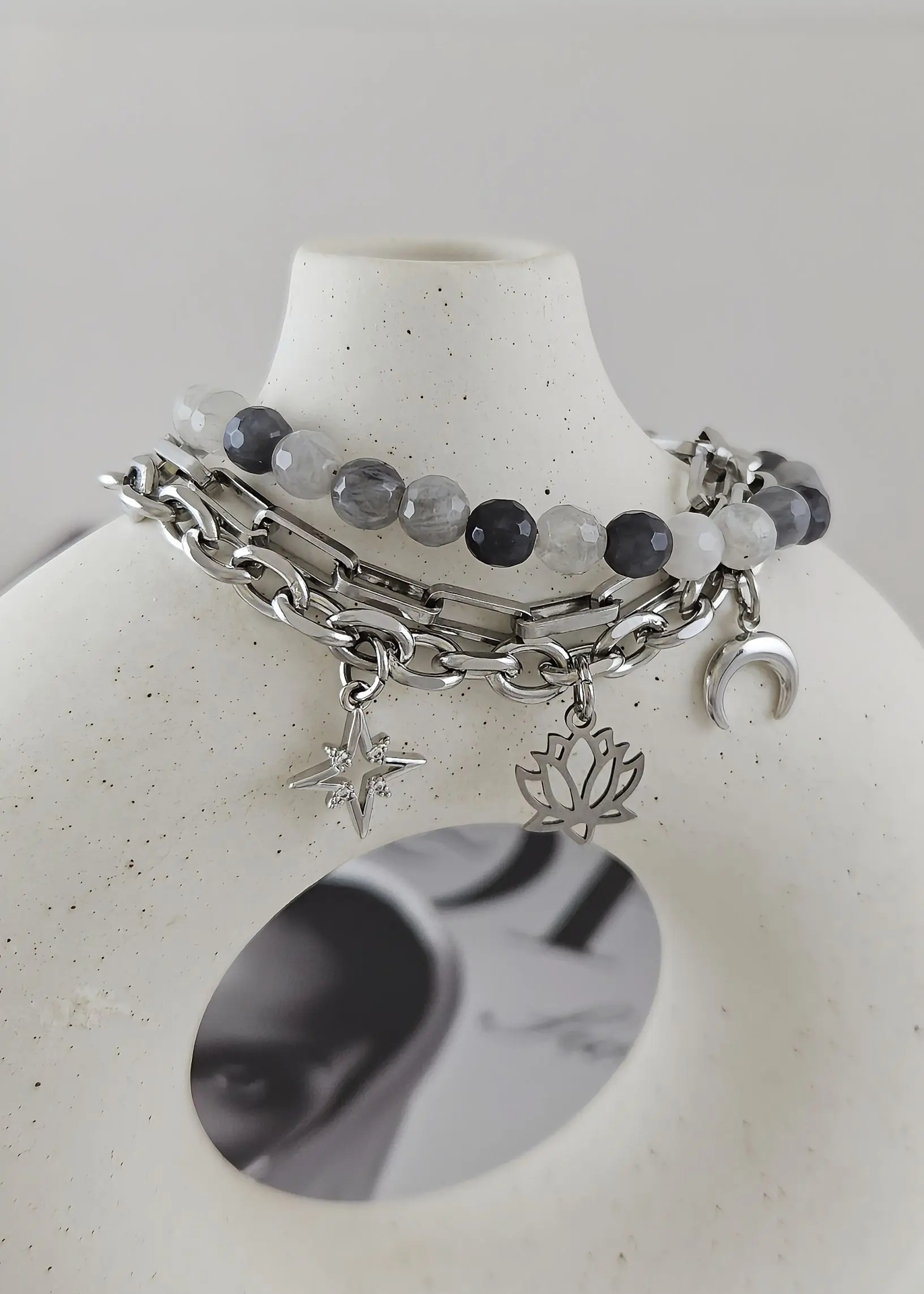 Дымчатая ночь — набор материалов для создания многослойного браслета из дымчатого кварца и цепей (НАБОР-78) купить с доставкой по России | Интернет-магазин Viva Beads