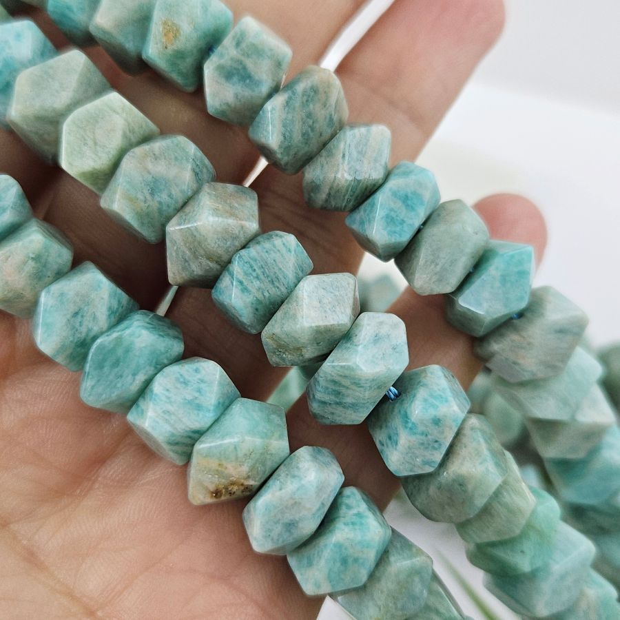 1 шт. Амазонит 16-21х7-7.5 мм бусины с крупными гранями (1009-АМ) купить в Воронеже | Заказать в интернет-магазине Viva Beads
