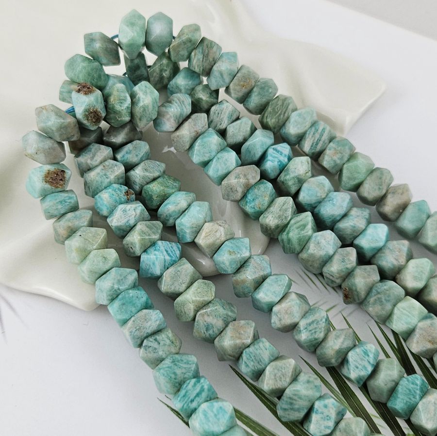 1 шт. Амазонит 16-21х7-7.5 мм бусины с крупными гранями (1009-АМ) купить в Воронеже | Заказать в интернет-магазине Viva Beads
