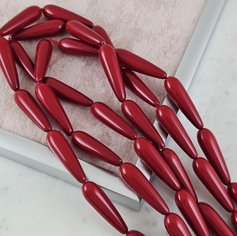 1 шт. Жемчуг майорка 28х8 мм капля, красный (10173) купить с доставкой по России | Интернет-магазин Viva Beads