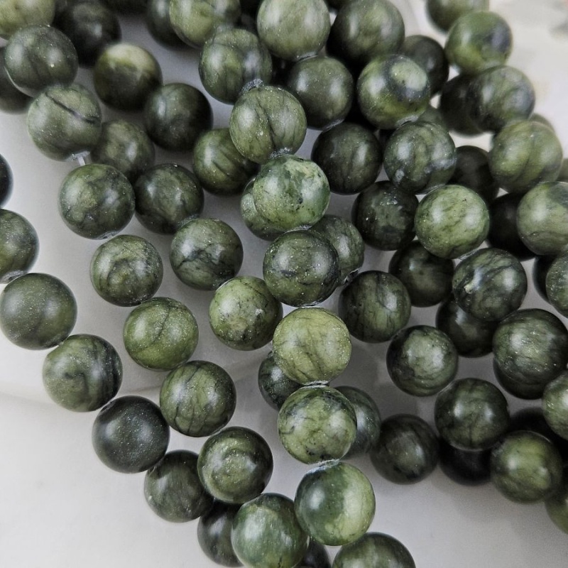 Нить 18 см Нефрит тайванский 10.4-10.6 мм бусины гладкий шар (9784-10) для бижутерии купить с доставкой по России | Интернет‑магазин Viva Beads
