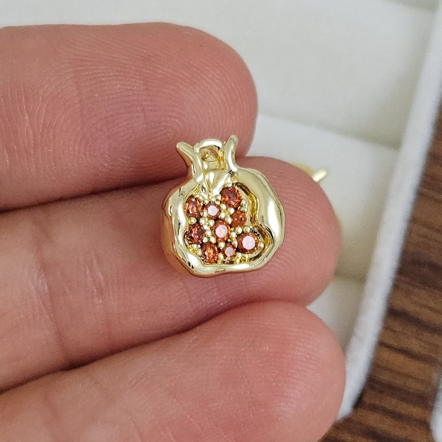 Подвеска Гранат 10.5x9.8x6.5 мм с фианитами, позолота 14К (5614-З)