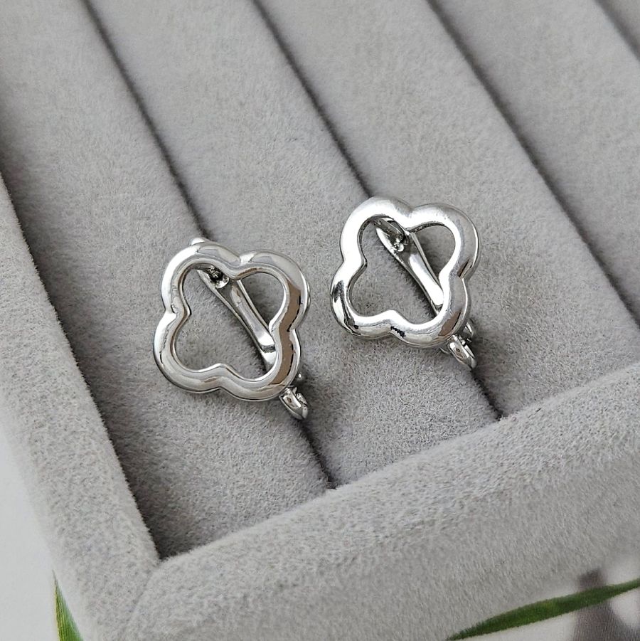 Швензы Клевер 16.3х13.8 мм с английским замком, родиевое покрытие (9957-Р) купить в Воронеже | Заказать в интернет-магазине Viva Beads
