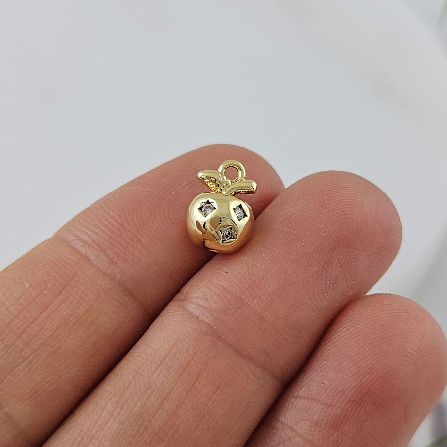 Подвеска Яблоко 9.7x7.1 мм с фианитами, позолота 14К (9953-З) Подвеска Яблоко 9.7x7.1 мм с фианитами, позолота 14К (9953-З)