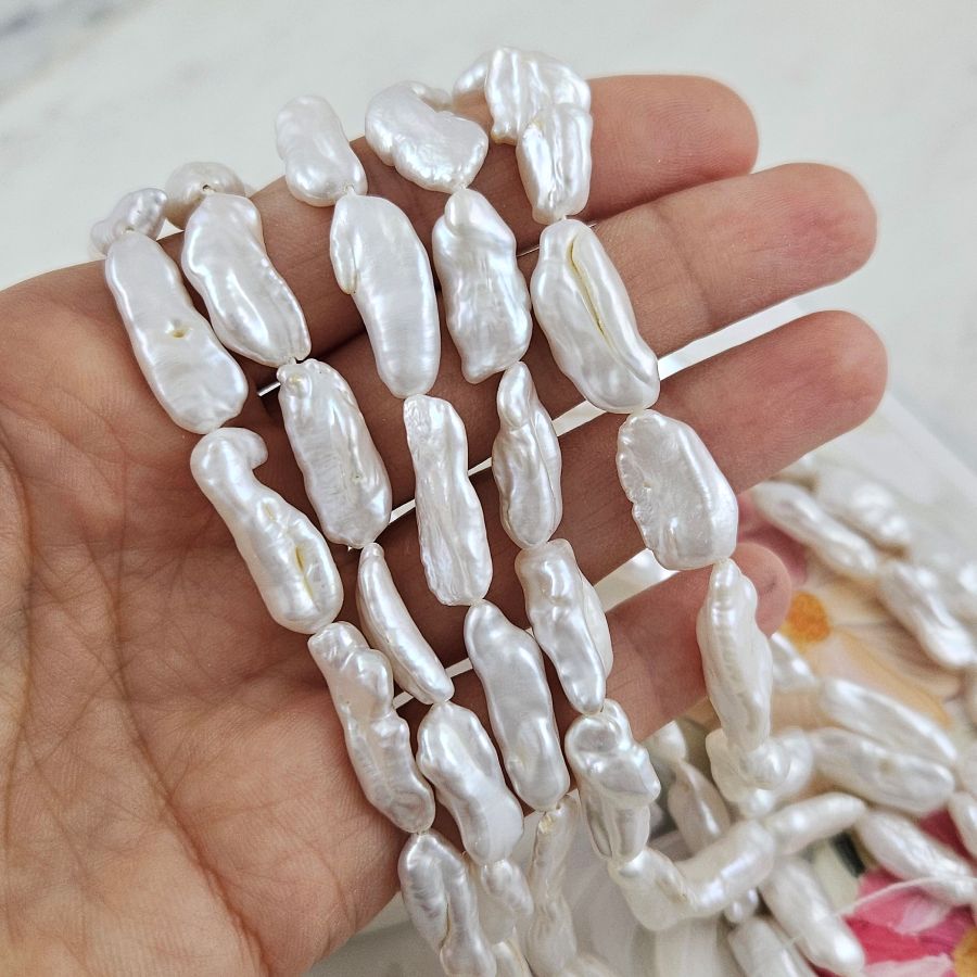 1 шт. Жемчуг Бива натуральный речной 7-10х13-20 мм,  белый А+ (7636)  купить с доставкой по России | Интернет-магазин Viva Beads