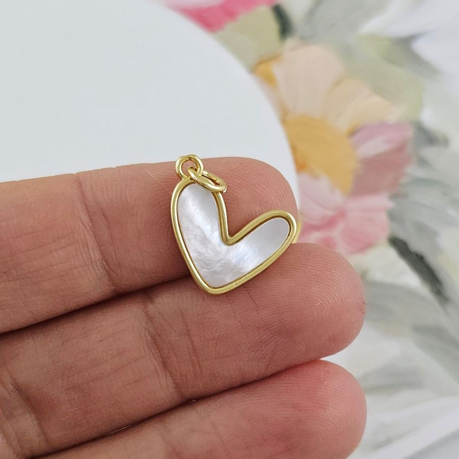 Подвеска Сердце с перламутром 16.5х14.5 мм, позолота 14К (8999-З) купить с доставкой по России | Интернет-магазин Viva Beads