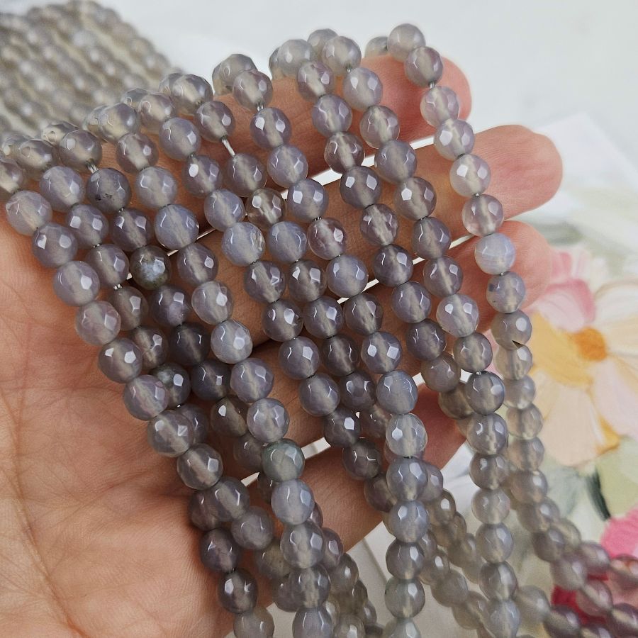 Нить 34 см Агат натуральный серый ок. 6 мм бусины граненый шар (3189-6) для бижутерии купить с доставкой по России | Интернет‑магазин Viva Beads
