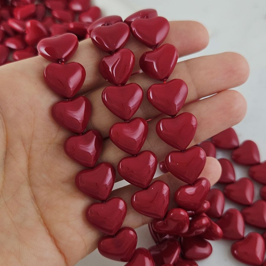 1 шт. Жемчуг майорка Сердце бусины 13х14.8 мм, красный (10081-14-К) купить с доставкой по России | Интернет-магазин Viva Beads