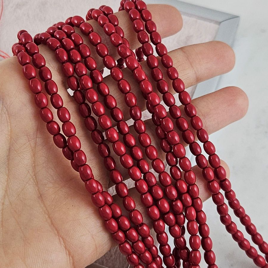 Нить 19 см Жемчуг Майорка ок. 4х5 мм бусины рис, красный (10174-4) купить с доставкой по России | Интернет-магазин Viva Beads
