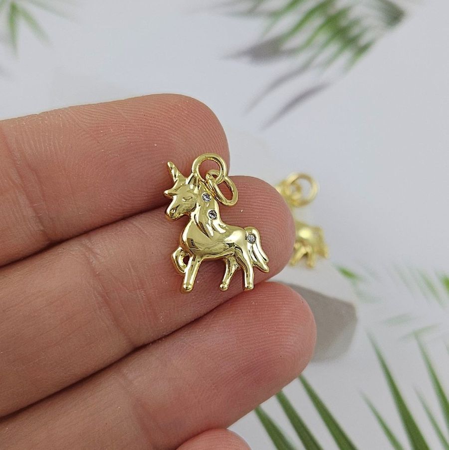 Подвеска Единорог 15.6x11 мм с фианитами, позолота 14К (9989-З)