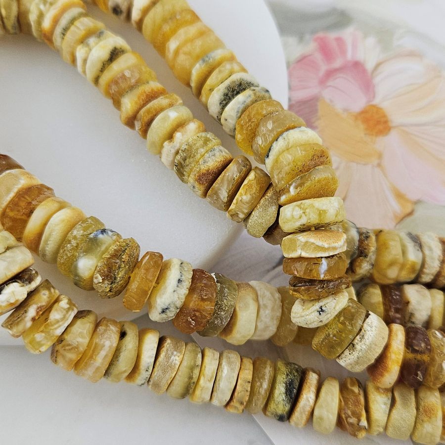 1 шт. Янтарь натуральный 9-10.5х3-4 мм диски необработанные (10150-9/10) для бижутерии купить с доставкой по России | Интернет‑магазин Viva Beads
