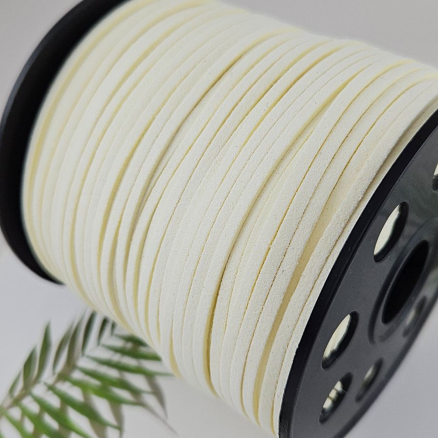 1 м Шнур замшевый /иск./ 2.4-2.5 мм молочный (8092-МОЛ) купить в #REGION_P# | Заказать в интернет-магазине Viva Beads
 1 м Шнур замшевый /иск./ 2.4-2.5 мм молочный (8092-МОЛ) купить в #REGION_P# | Заказать в интернет-магазине Viva Beads