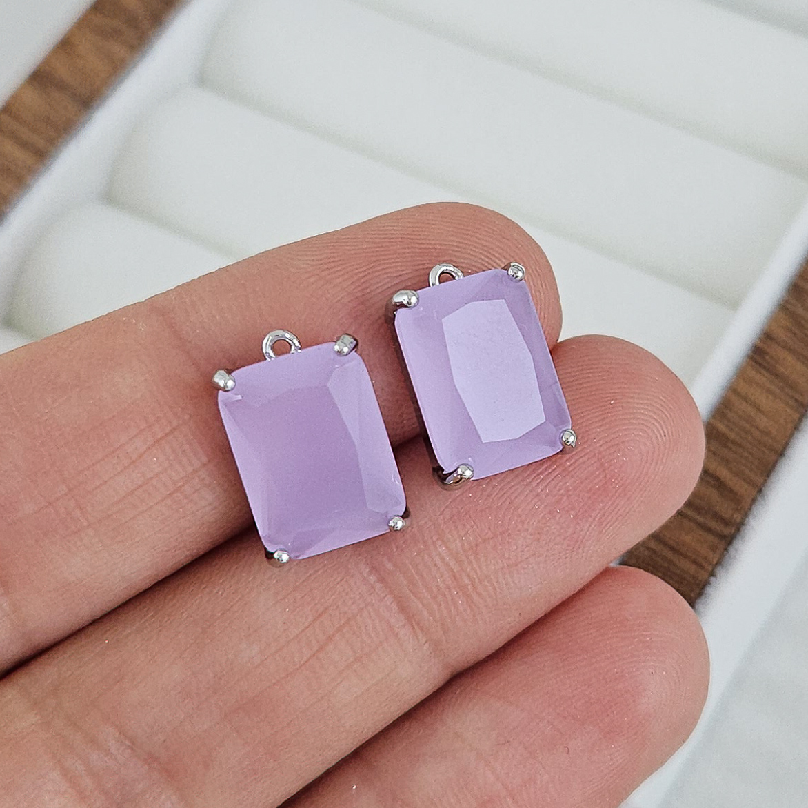 Подвеска прямоугольная с кристаллом 13.5x9 мм, родиевое покрытие, лавандовый (10216-Р-ЛАВ) купить с доставкой по России | Интернет-магазин Viva Beads