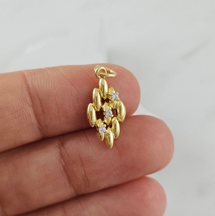 Подвеска Ромб 17.5x8.6 мм с фианитами, позолота 14К (10116-З) купить с доставкой по России | Интернет-магазин Viva Beads