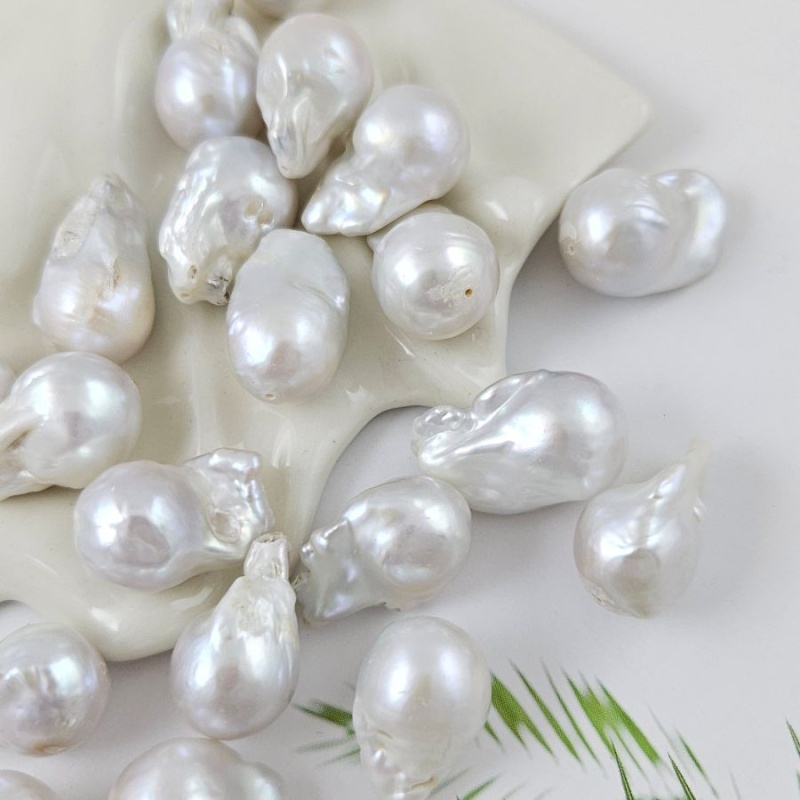 УЦЕНКА 1 шт. Жемчуг барочный крупный 19-23.5х12-14 мм А, белый (1008-УЦ) купить в #REGION_P# | Заказать в интернет-магазине Viva Beads
