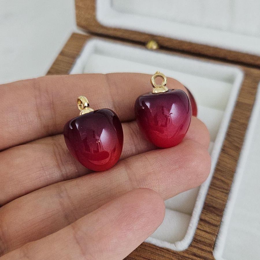 Подвеска Вишня 20.7x15.3 мм бордовый, акрил (10245) купить с доставкой по России | Интернет-магазин Viva Beads