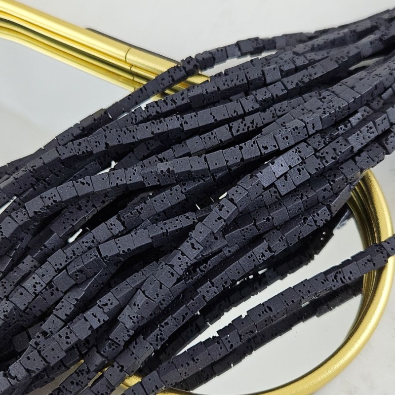 Нить 18 см Лава натуральная ок. 4 мм, бусины куб, черный (4559-4) для бижутерии купить с доставкой по России | Интернет‑магазин Viva Beads
