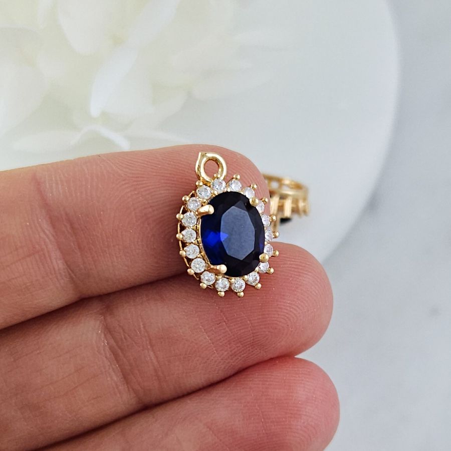 Подвеска овальная 15.7х11 мм с кристаллами, позолота 14К, синий (10212-СИН) купить с доставкой по России | Интернет-магазин Viva Beads