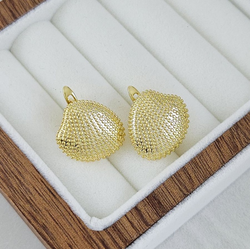 Швензы Ракушка 16.7х16 мм с английским замком,позолота 14К (10290-З) швензы для серег купить с доставкой по России | Интернет-магазин Viva Beads