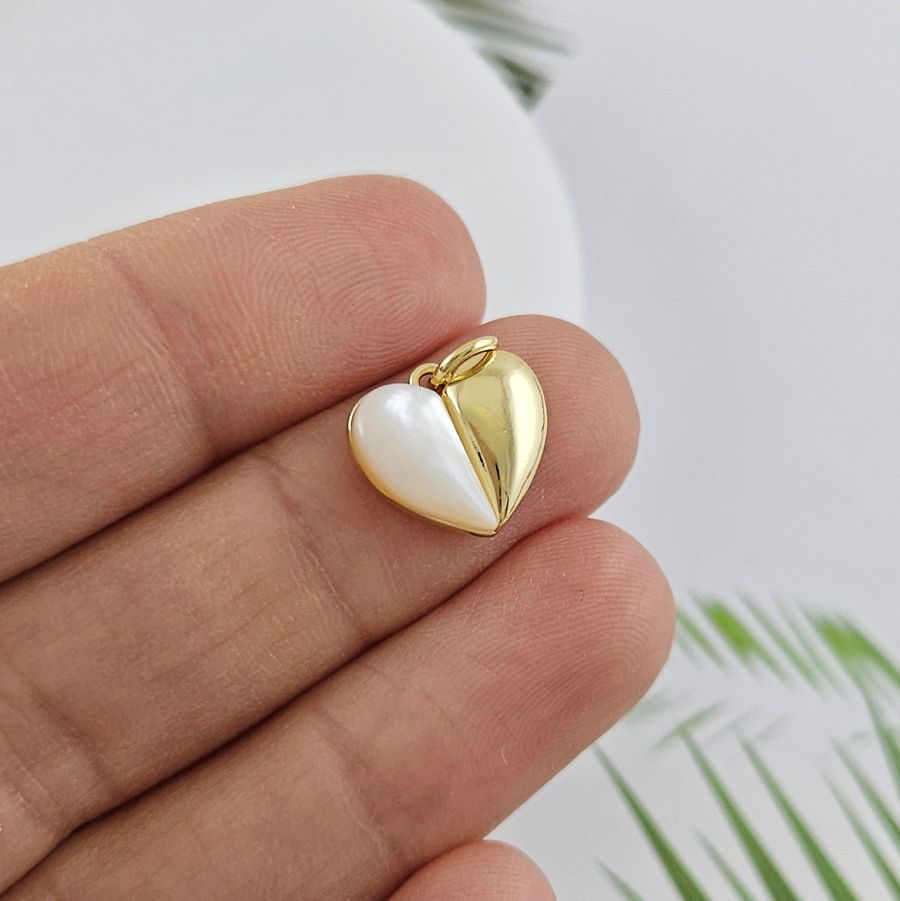 Подвеска Сердце 11х12.5 мм с перламутром, позолота 14К (10023-З)