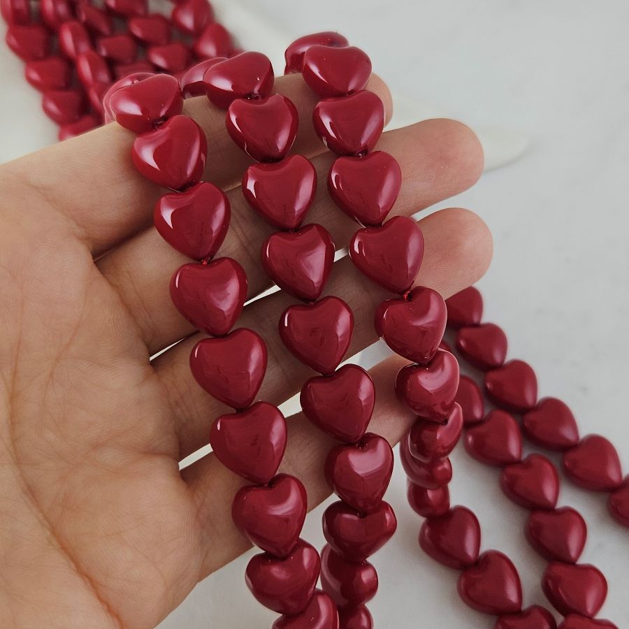 1 шт. Жемчуг майорка Сердце бусины 12 мм, красный (10081-12-К) купить с доставкой по России | Интернет-магазин Viva Beads