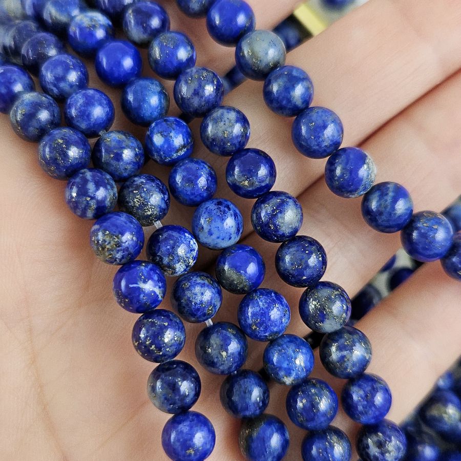 Нить 18 см Лазурит натуральный ок. 6.5-6.8 мм, бусины гладкий шар (2524-6) для бижутерии купить с доставкой по России | Интернет‑магазин Viva Beads
