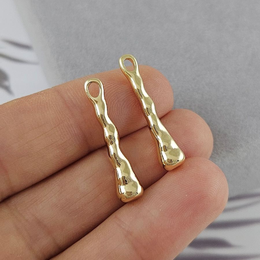 Подвеска Палочка 25.6х5.4х4.8 мм, позолота 14К (9418-25-З)