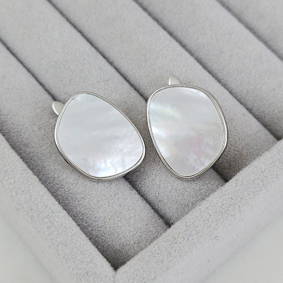 Швензы с перламутром 19.4х15.2 мм с английским замком, родиевое покрытие (7947-Р) швензы для серег купить с доставкой по России | Интернет-магазин Viva Beads