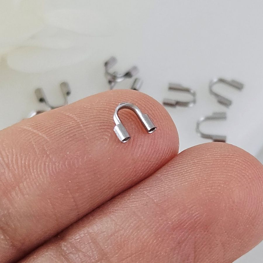 1 шт. Защита тросика, протектор 5.3x4.8x1.2 мм нержавеющая сталь (7493) купить с доставкой по России | Интернет-магазин Viva Beads