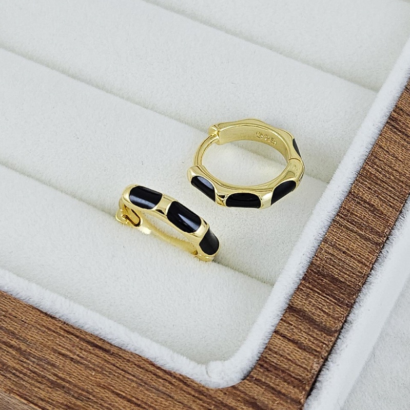 УЦЕНКА Швензы кольца, бублики, конго 13х2.6 мм с черной эмалью, позолота 14К (10238-З-УЦ)